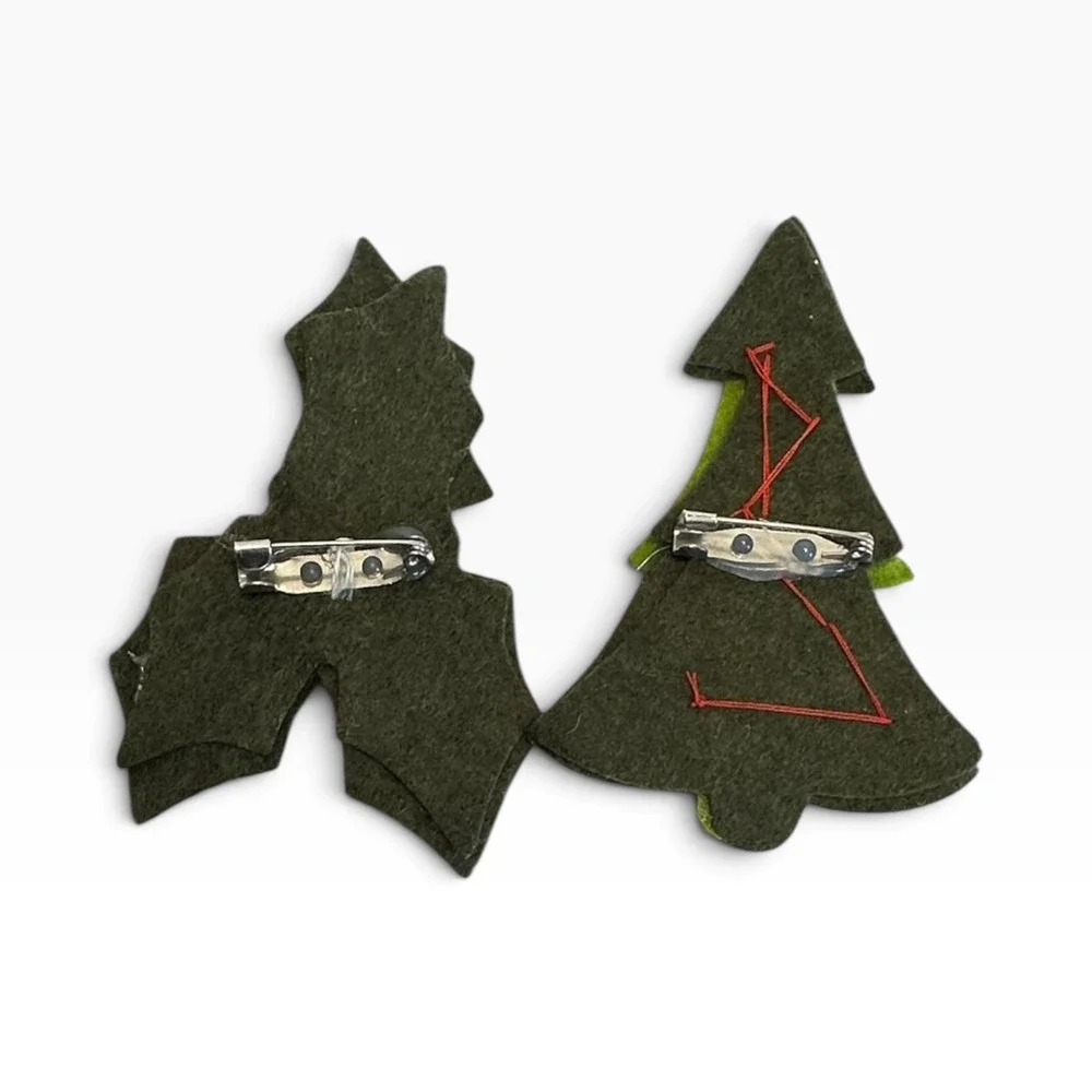 Set of 2 Christmas Brooch Green Felt Holly Tree Leaf Pins
